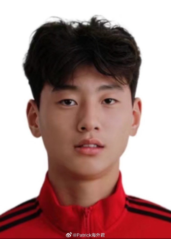 博主：18歲海翔加盟西班牙球隊(duì)，他曾效力上海根寶
