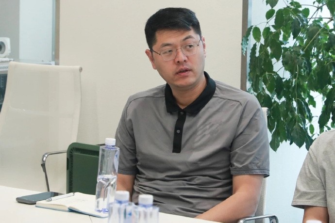李翔：力爭(zhēng)重新打造出一支團(tuán)結(jié)一致、頑強(qiáng)拼搏的北京女籃