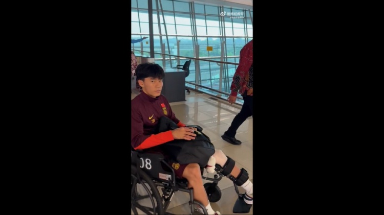 成都蓉城官方：胡荷韜左膝韌帶和半月板疑似損傷，有待進(jìn)一步檢查