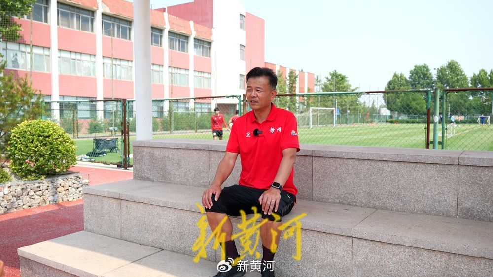 徐州領(lǐng)隊(duì)：蘇超尚未具備盈利條件，球員僅有基本工資和一定獎(jiǎng)金