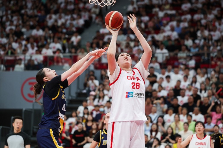 ??熱身賽-張子宇成年國家隊首秀18+7 中國女籃46分大勝波黑