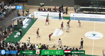 絕平機會可惜走步！楊溢4中1拿到5分2板6助1斷 5次失誤