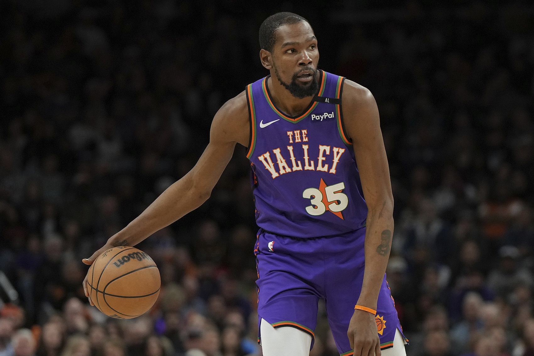 ??KD：球迷在關(guān)于我的職業(yè)生涯這一點上根本辯不贏我 試試看！