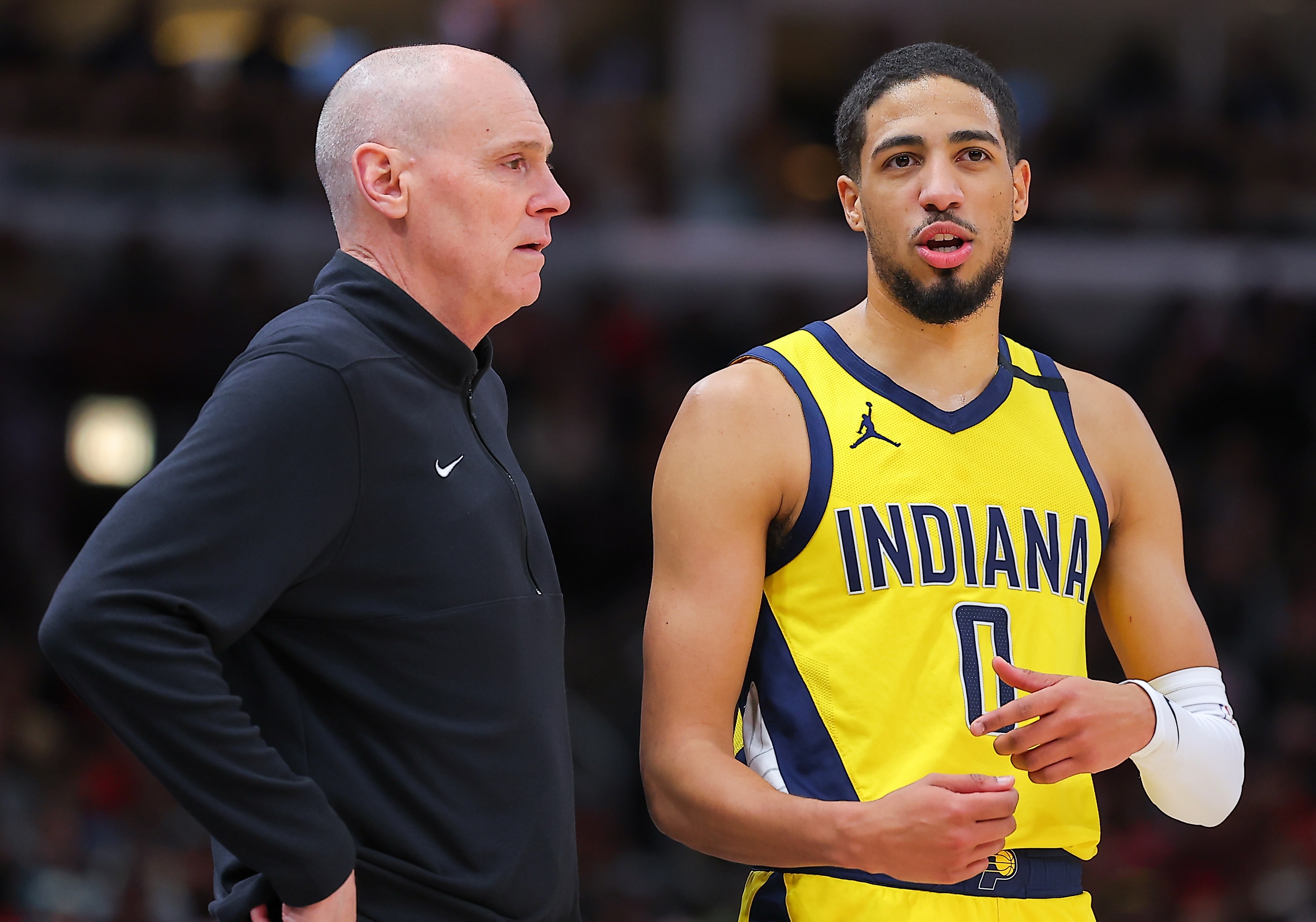 哈利：10年開始看NBA 當(dāng)年看獨行俠奪冠&如今卡萊爾執(zhí)教我很有趣