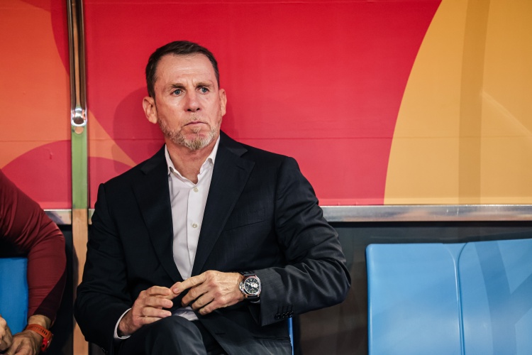媒體人談國(guó)足選帥：理想選擇是德國(guó)教練、巴斯克教練或英超老教練