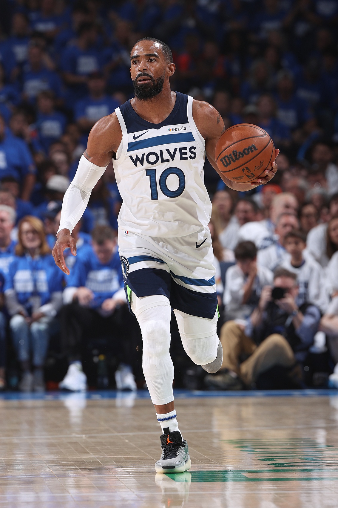 07年4號(hào)秀！奧登談康利仍在打NBA：我為他自豪 他的表現(xiàn)令人欽佩