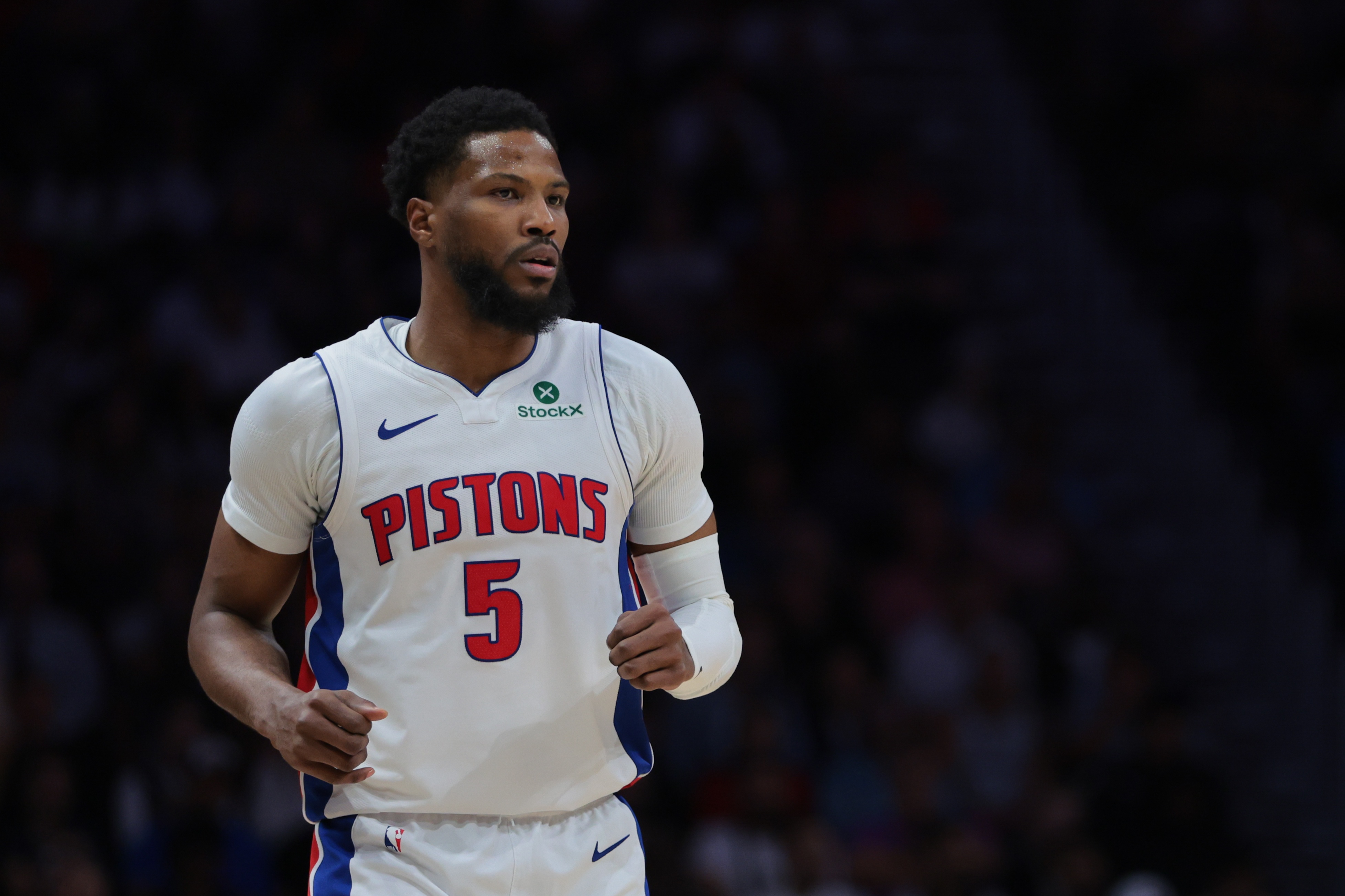 ??比斯利身背多個(gè)官司 合計(jì)欠約800萬(wàn)債務(wù) 曾用NBA合同作抵押