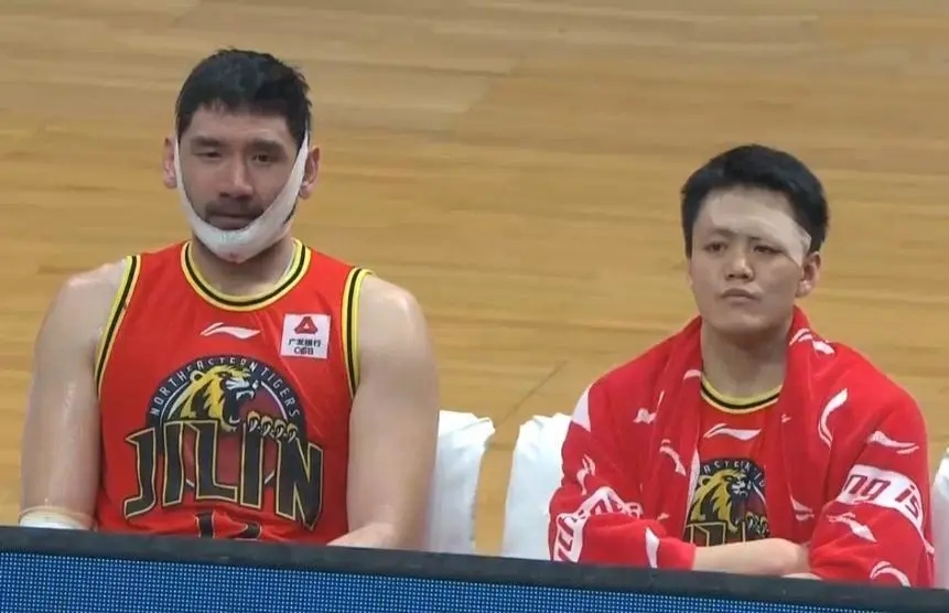 ??楊瀚森稱NBA比CBA更文明？我什么時(shí)候看到這張圖能不笑啊