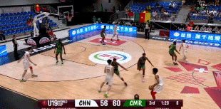 一直在進(jìn)步！馮傲U19男籃世界杯場(chǎng)均6.1分2.9籃板2.0助攻