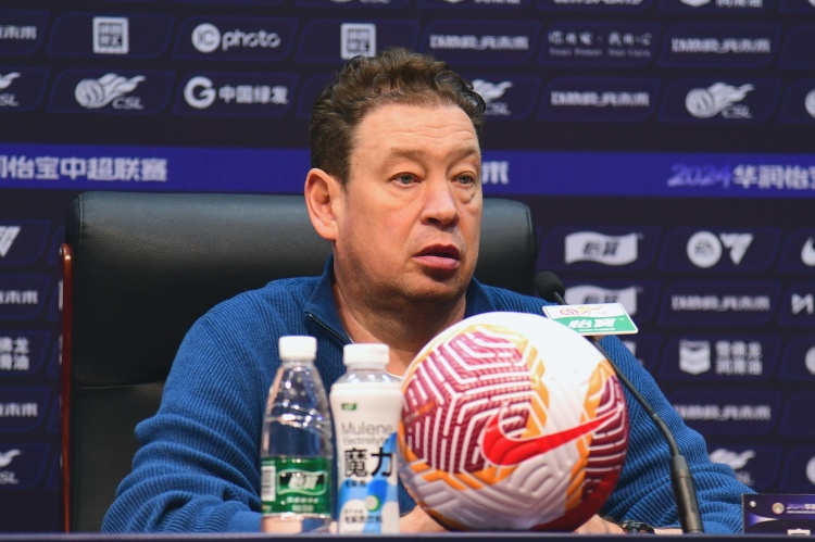 斯盧茨基：國安和申花目標(biāo)都是爭冠 明天的比賽重要性不言而喻