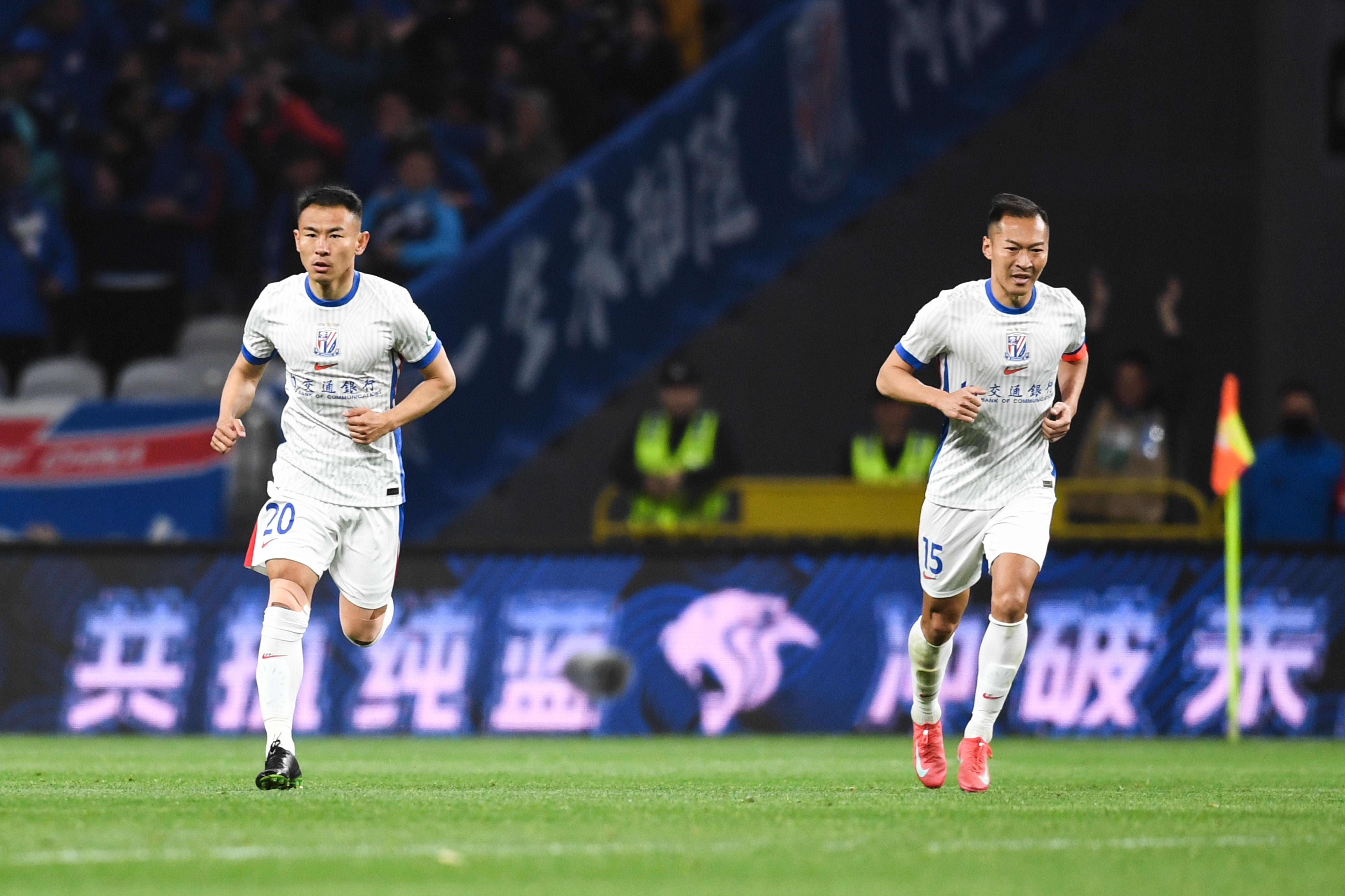 媒體人：申花“二老”吳曦、于漢超的狀態(tài)比國家隊很多人要好