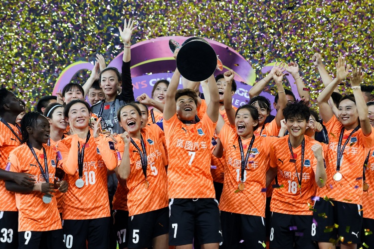 博主：武漢女足將出戰(zhàn)FIFA女足冠軍杯，若進半決賽將戰(zhàn)阿森納