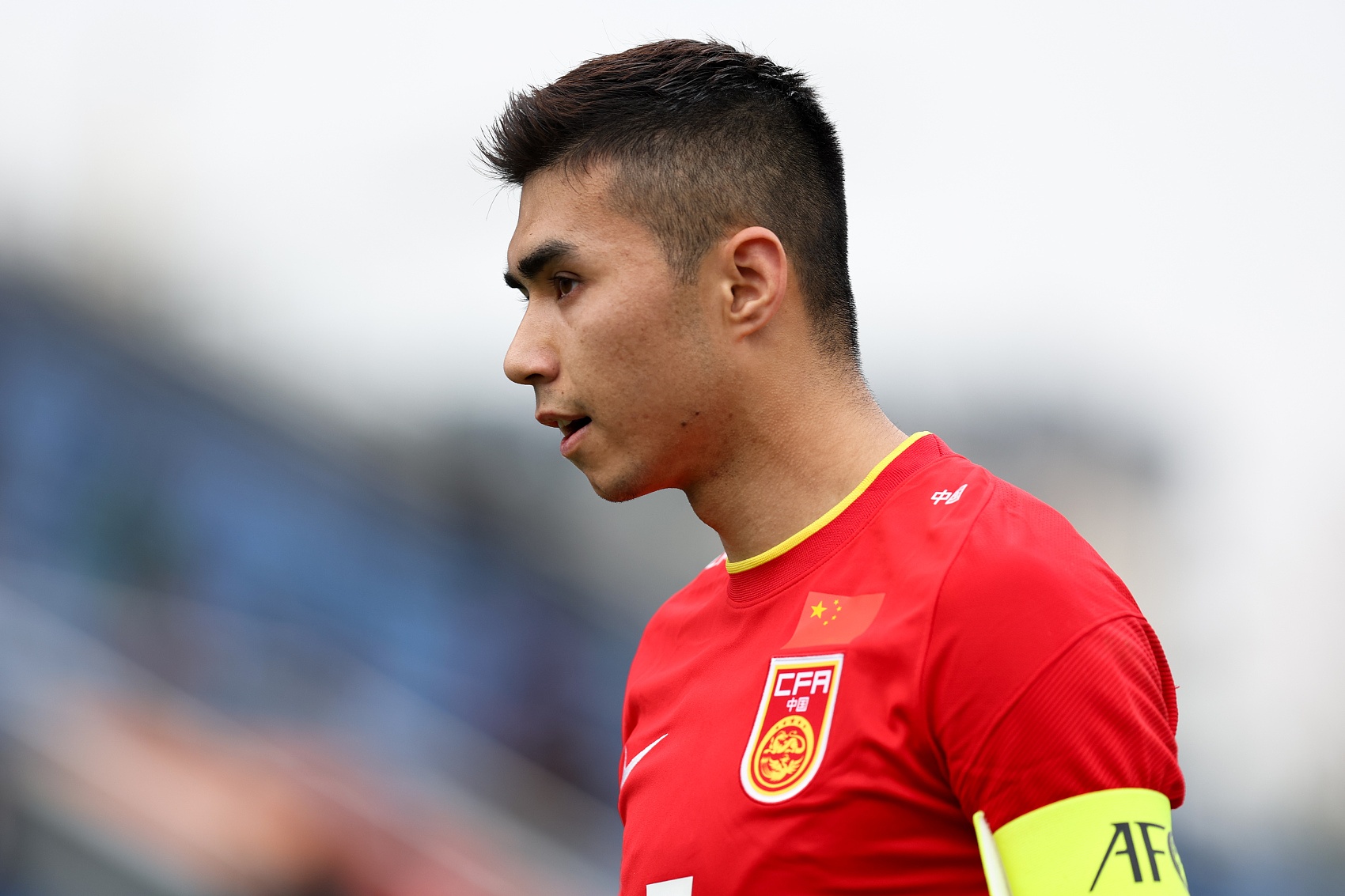 21歲艾菲爾丁落選U22國足名單，本賽季中超僅出戰(zhàn)4次