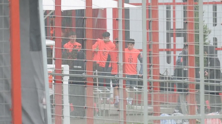 高潛新人！圖片報(bào)：金玟哉受傷，拜仁15歲小將帕維奇隨一線隊(duì)訓(xùn)練