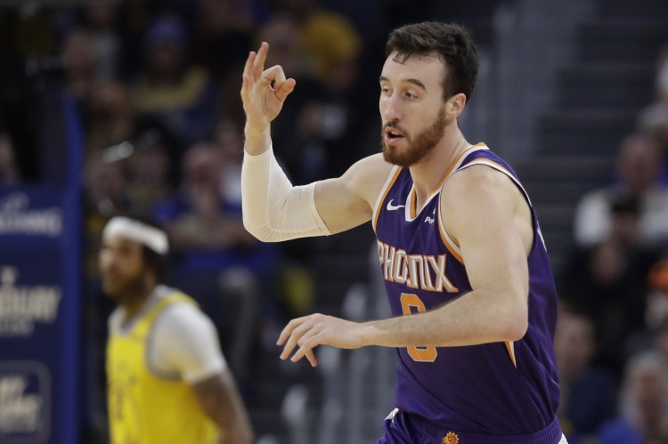 2015年9號秀！媒體人：卡明斯基將代表廣州龍獅出戰(zhàn)NBA季前賽